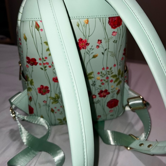 Disney Loungefly Tinker Bell Mini Backpack. - Picture 4 of 6